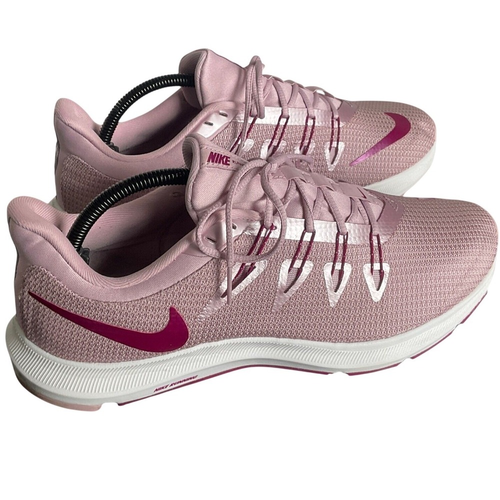 Nike Quest Women Running Shoes Sneakers Plum Chalk True Berry BV6139-500 Size 11